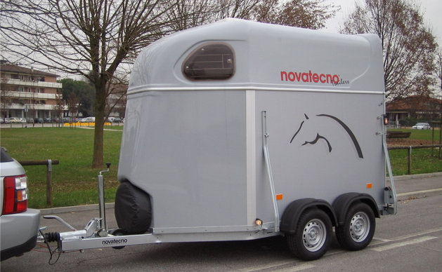 Carrello trasporto cavalli | Novatecno