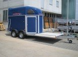rimorchio trailer con portacarrozza 